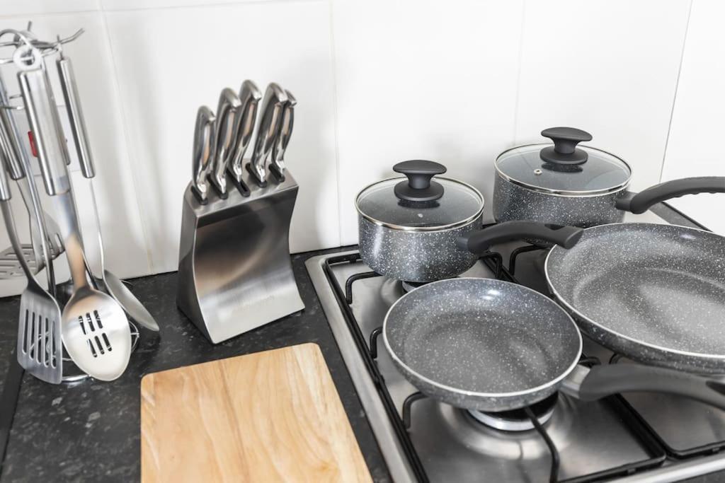 Cosy 3 Bed Flat 15mins To Kings Cross * Londra